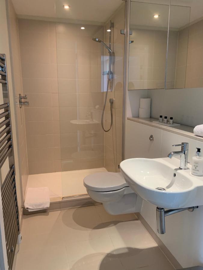 Quartermile 1 Bedroom Apartment - With Free Parking Included Единбург Екстер'єр фото